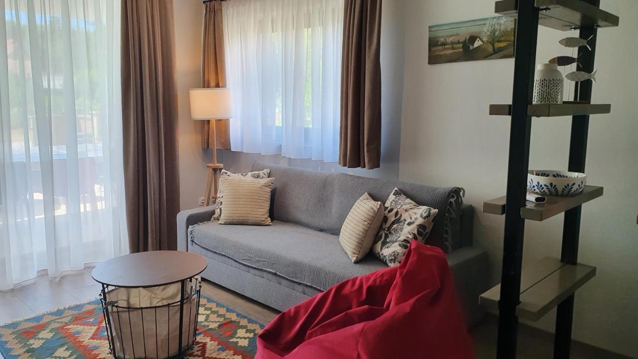 Relax Balaton Apartmanok Balatonfüred Buitenkant foto