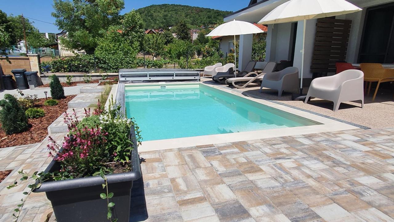 Relax Balaton Apartmanok Balatonfüred Buitenkant foto