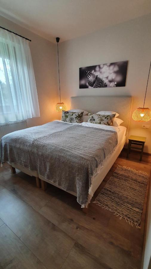 Relax Balaton Apartmanok Balatonfüred Buitenkant foto